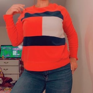 Vintage Tommy Hilfiger velour sweatshirt. Women’s medium